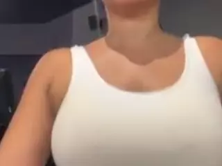 Alisson's Live Sex Cam Show