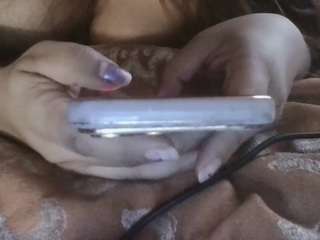 carlagee713 webcam model