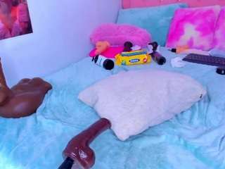 Live webcam model shaantall on Soda Cams