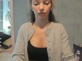 sassyt33n webcam model