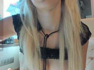 sassyt33n Live Webcam on CamSoda
