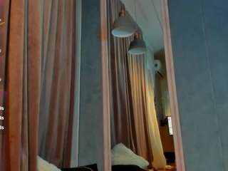 sassyt33n Live Webcam on CamSoda