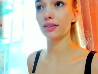 sassyt33n, recent webcam model, live from Camsoda
