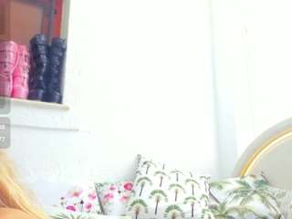 sassyt33n webcam