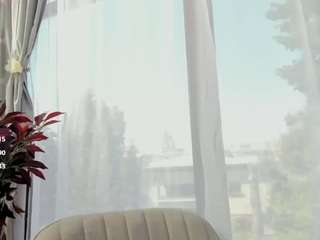 sassyt33n live webcam show