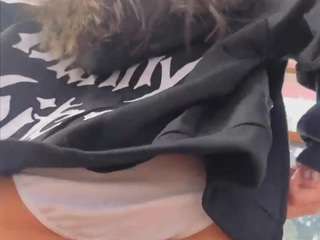 sassyt33n live cam preview