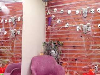 meganslaves from CamSoda is Freechat