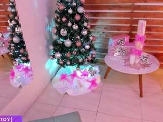 meganslaves Live Webcam on CamSoda