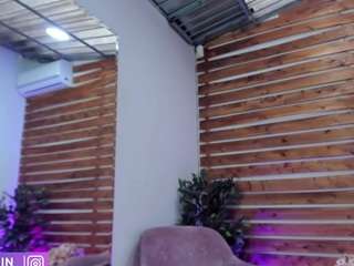 meganslaves's CamSoda show and profile