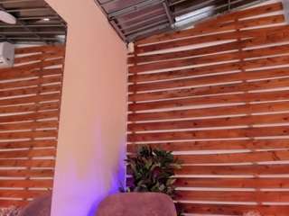 meganslaves Live Webcam on CamSoda