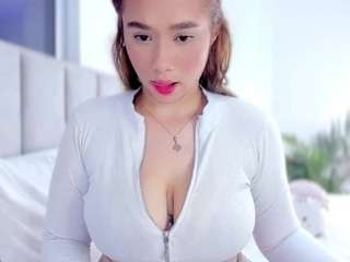 foxy-boobs