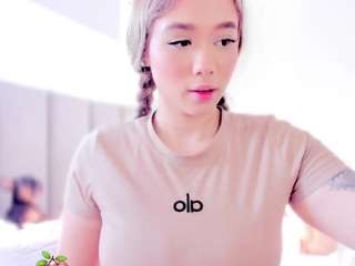 foxy-boobs