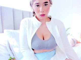 foxy-boobs