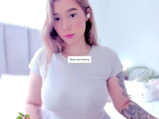 foxy-boobs