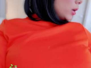 foxy-boobs Live Webcam on CamSoda