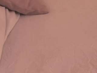 foxy-boobs webcam model