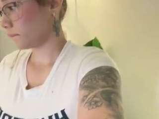 foxy-boobs
