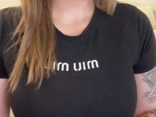 foxy-boobs