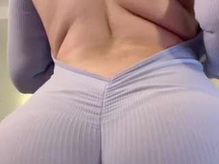 foxy-boobs