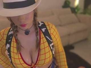 foxy-boobs