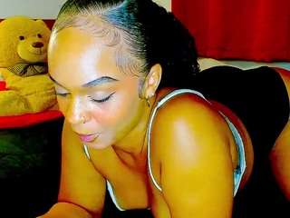 giatailor's CamSoda show and profile