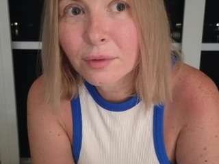 mikagray Live Webcam on CamSoda