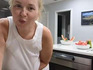mikagray webcam