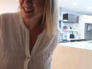 mikagray Live Webcam on CamSoda