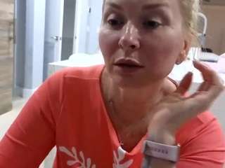 mikagray Live Webcam on CamSoda