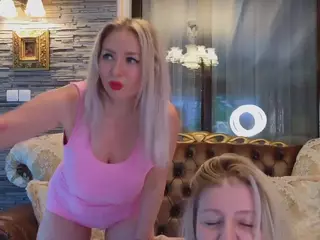 Mikagray's Live Sex Cam Show