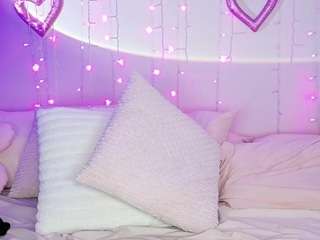 kamrynmarie's CamSoda show and profile