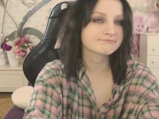 britneybarker live cam profile
