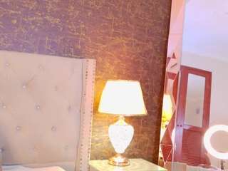 mayrapreston from CamSoda is Freechat