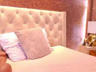 MAYRA PRESTON live cam preview