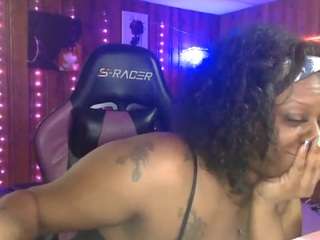 purplequeen888 Live Webcam on CamSoda