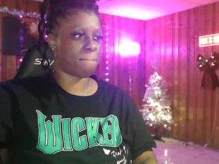 purplequeen888 Live Webcam on CamSoda