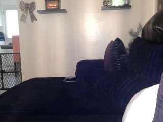 Live webcam model purplequeen888 on Soda Cams