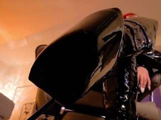 Live webcam model astarta on Soda Cams