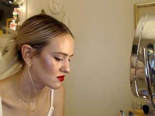 softest-girl Small-tits live webcam