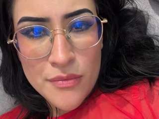 Live webcam model madymonroe on Soda Cams