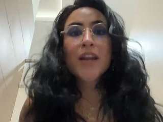 madymonroe Live Webcam on CamSoda