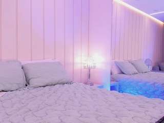 madymonroe Live Webcam on CamSoda