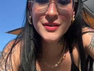 madymonroe Live Webcam on CamSoda