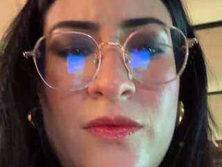 madymonroe's CamSoda show and profile