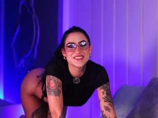 madymonroe's live room