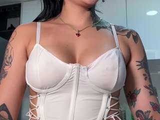 madymonroe Live Webcam on CamSoda