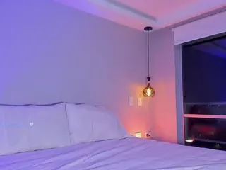 MadeleineMorales's Live Sex Cam Show