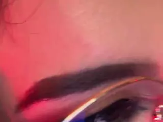 MadeleineMorales's Live Sex Cam Show