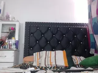 alanajonees's Live Sex Cam Show