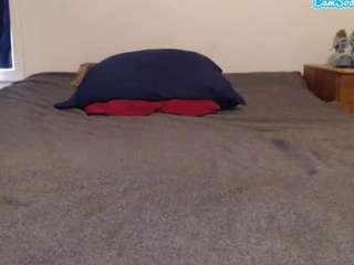 mj0886's CamSoda show and profile